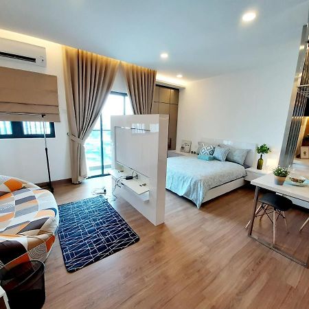 Ferienwohnung Symphony Tower Studio # 4 With Balcony Cheras Exterior foto